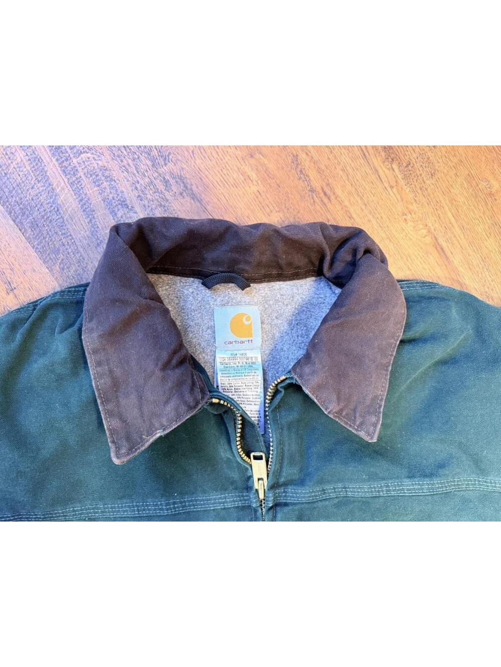 Vintage Carhartt C61 Detroit Jacket Size XL (Nov 2004) - Picture 4 of 9